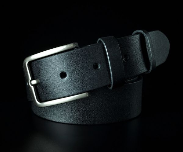 Чоловічий шкіряний ремінь Kremen батал чорний гладкий 4 см (класична пряжка)