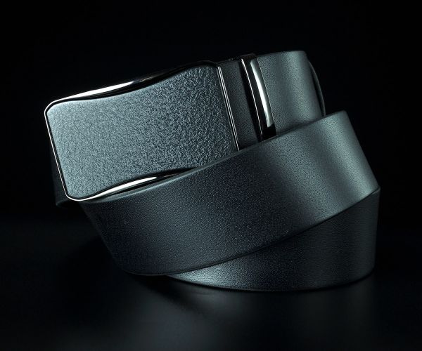 Чоловічий шкіряний ремінь Kremen чорний 3,7 см — 122 см (пряжка автомат із грубим матом)