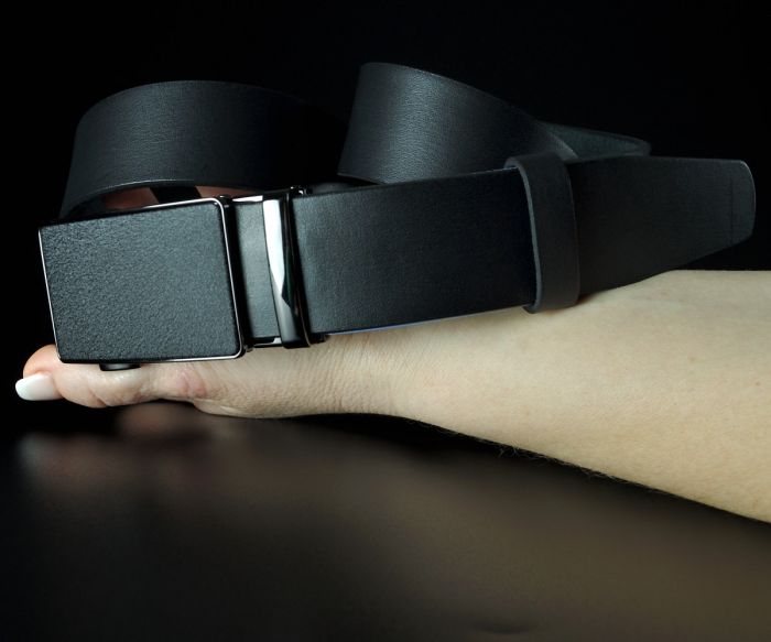 Чоловічий шкіряний ремінь SFIP автомат з гладкої шкіри без прошивки, чорний (3,5 см)