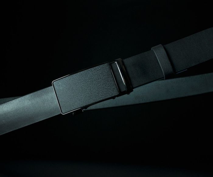 Чоловічий шкіряний ремінь SFIP автомат з гладкої шкіри без прошивки, чорний (3,5 см)