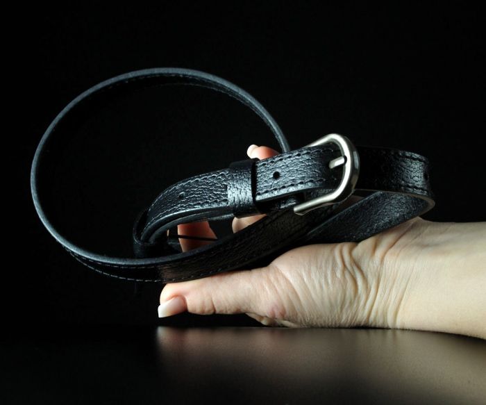 Жіночий шкіряний ремінь Sfip, чорний (2 см)