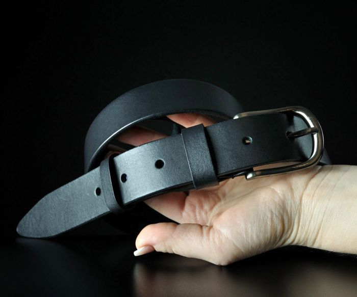 Жіночий шкіряний ремінь Sfip чорний, гладкий (3,5 см)