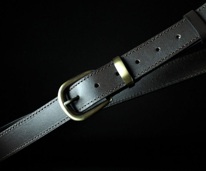 Жіночий шкіряний пасок Sfip гладкий коричневий, із золотистою пряжкою (3 см)