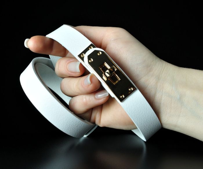 Жіночий шкіряний ремінь Kremen білий, пряжка-замок (2 см)